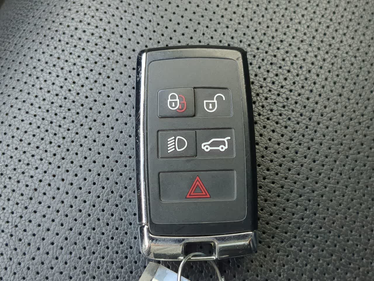 Thumbnail: 2025 Jaguar F-Pace - 37