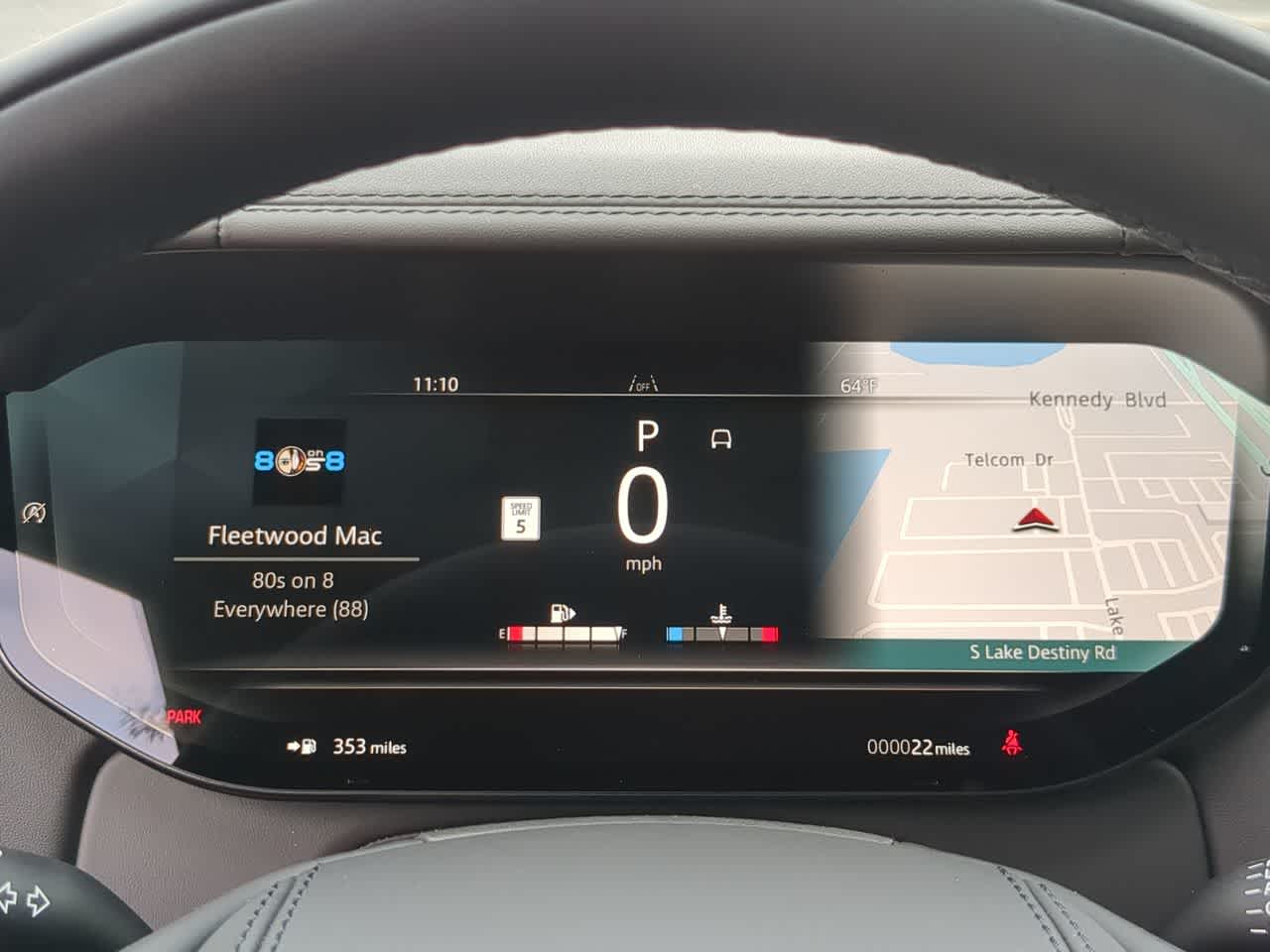 Thumbnail: 2026 Land Rover Range Rover - 36