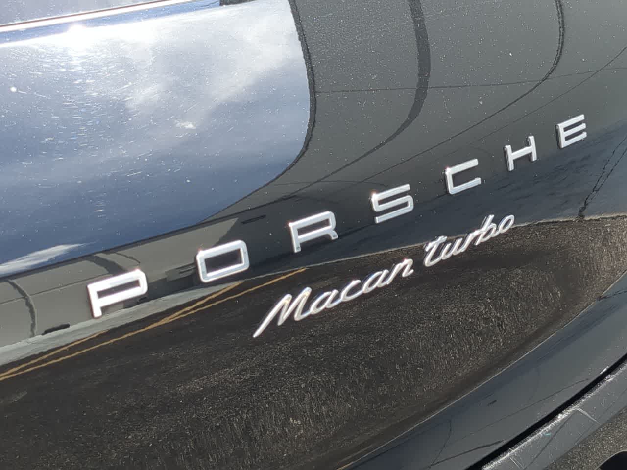 Thumbnail: 2017 Porsche Macan - 13