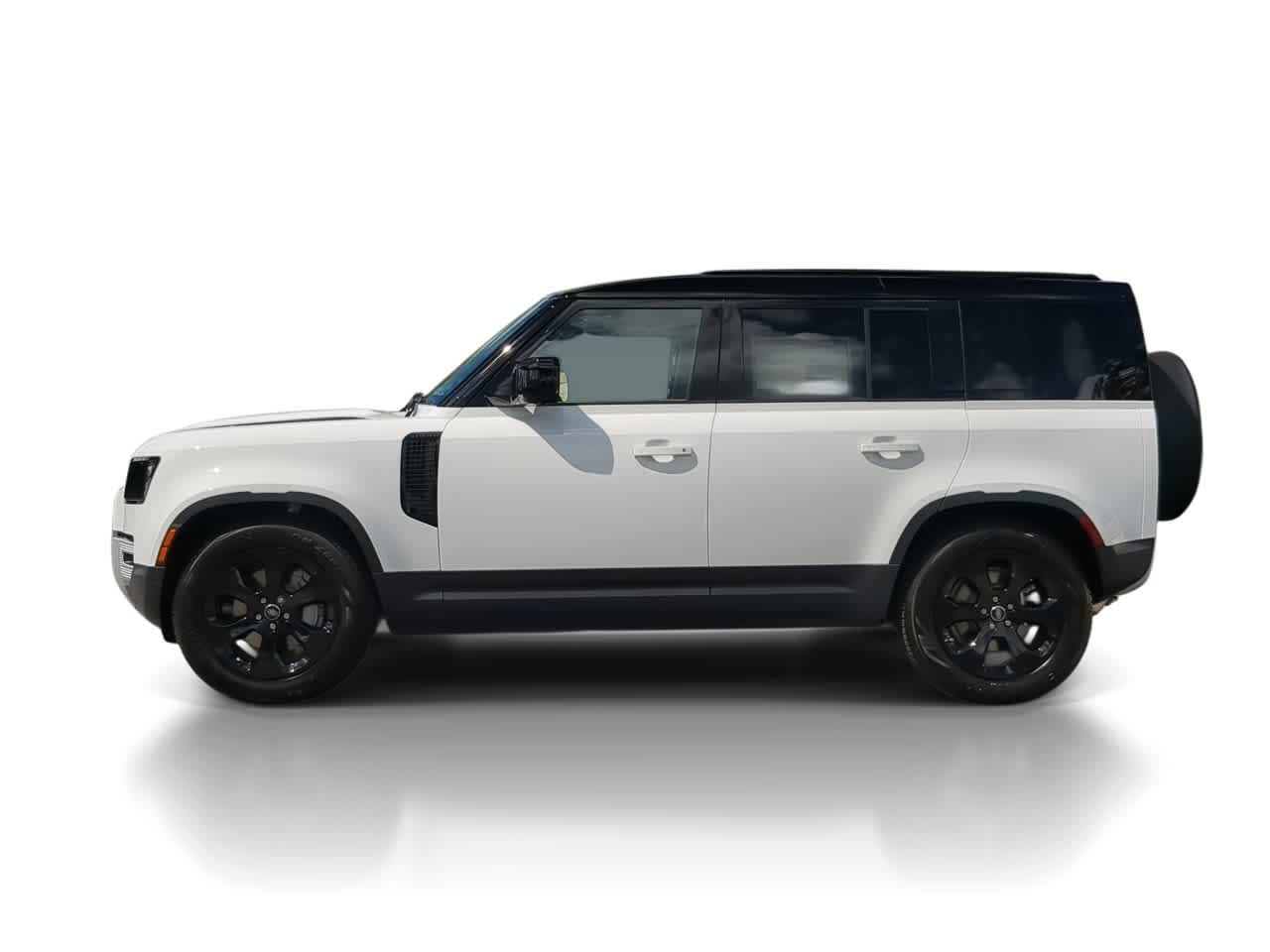 Thumbnail: 2025 Land Rover Defender - 5