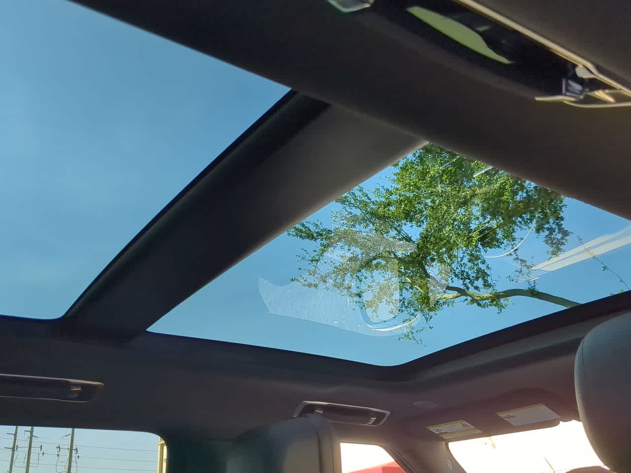 Thumbnail: 2025 Land Rover Range Rover Sport - 22