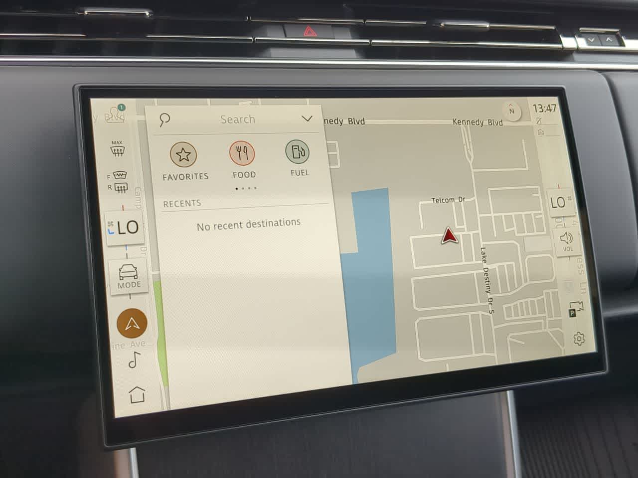 Thumbnail: 2026 Land Rover Range Rover - 31