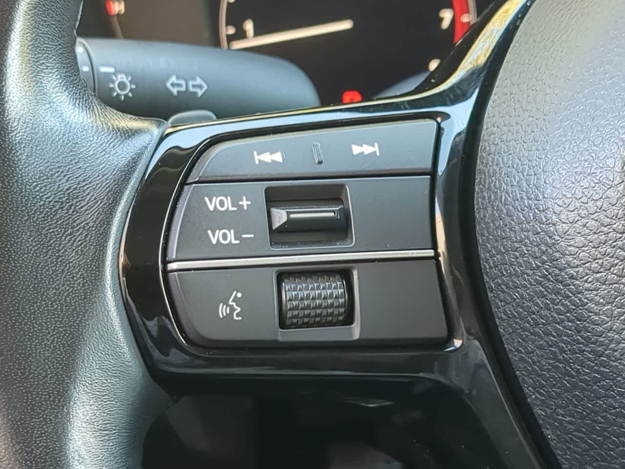 Thumbnail: 2024 Acura Integra - 25