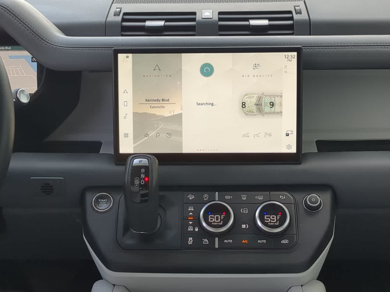 Thumbnail: 2025 Land Rover Defender - 28