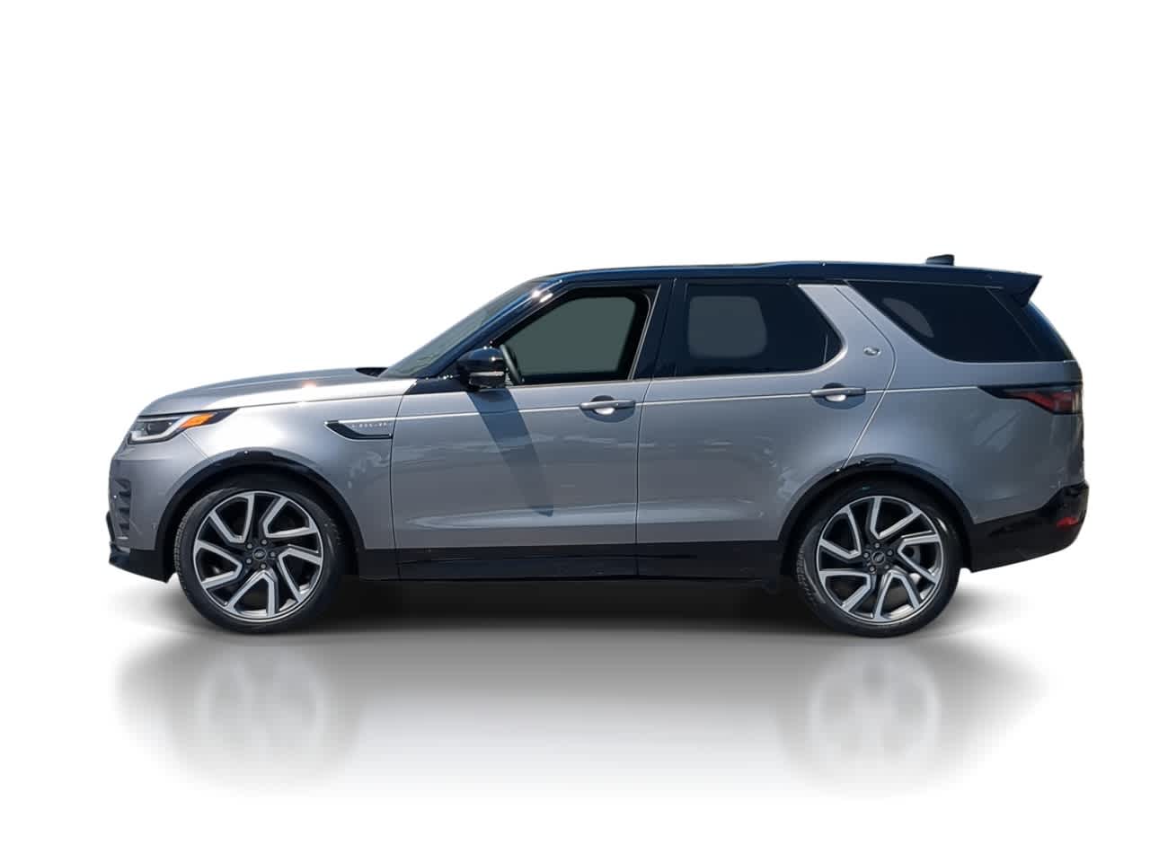 Thumbnail: 2025 Land Rover Discovery - 5