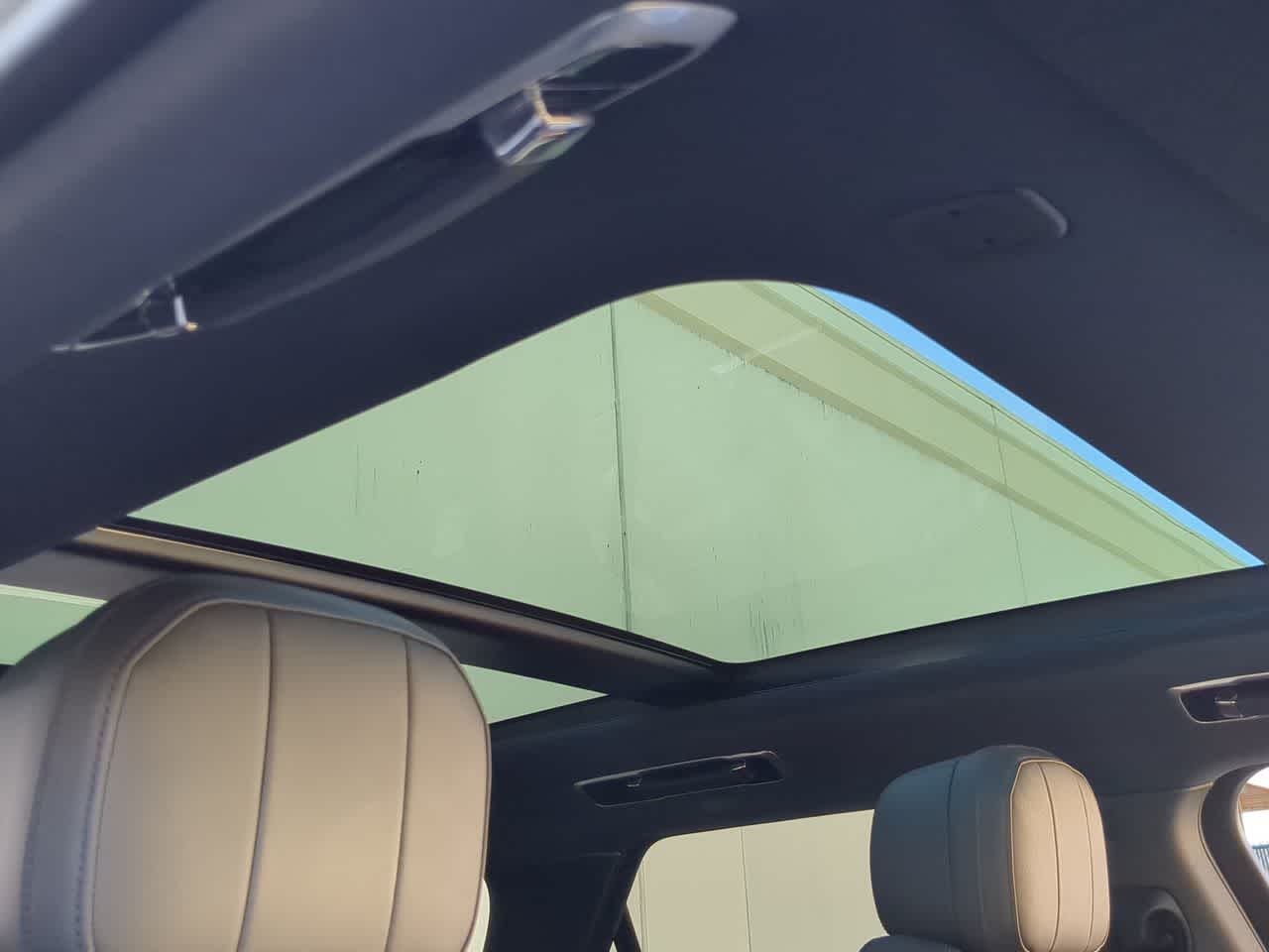 Thumbnail: 2023 Land Rover Range Rover Sport - 19