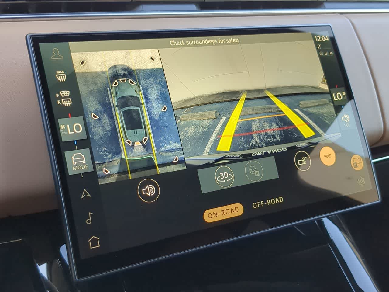 Thumbnail: 2025 Land Rover Range Rover Sport - 32