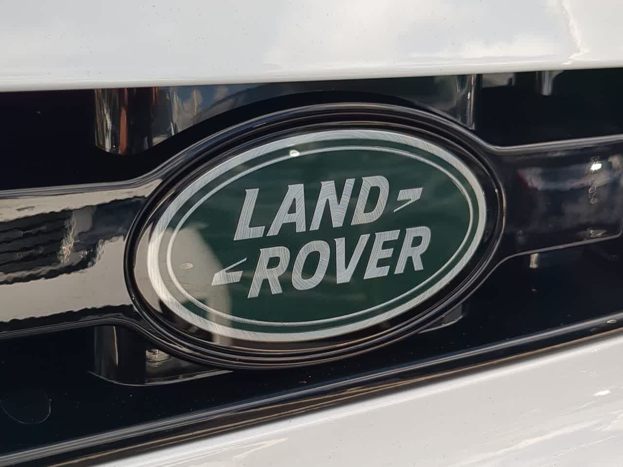 Thumbnail: 2025 Land Rover Defender - 12