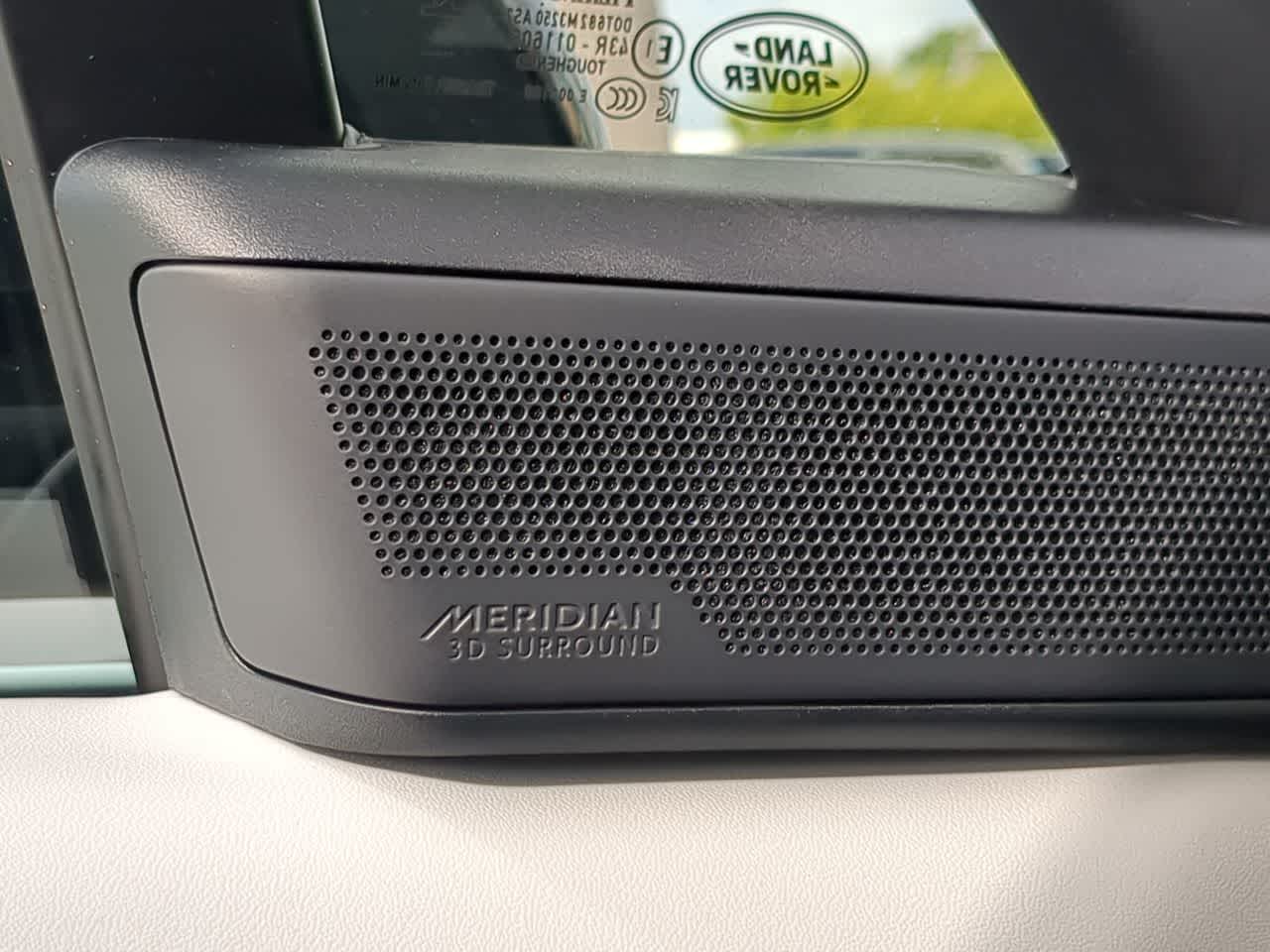 Thumbnail: 2025 Land Rover Range Rover Sport - 32