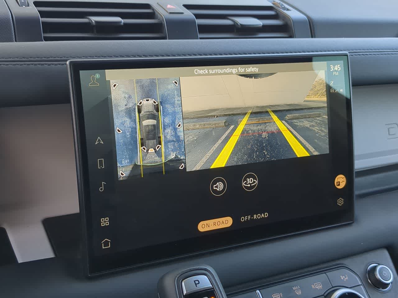 Thumbnail: 2025 Land Rover Defender - 31