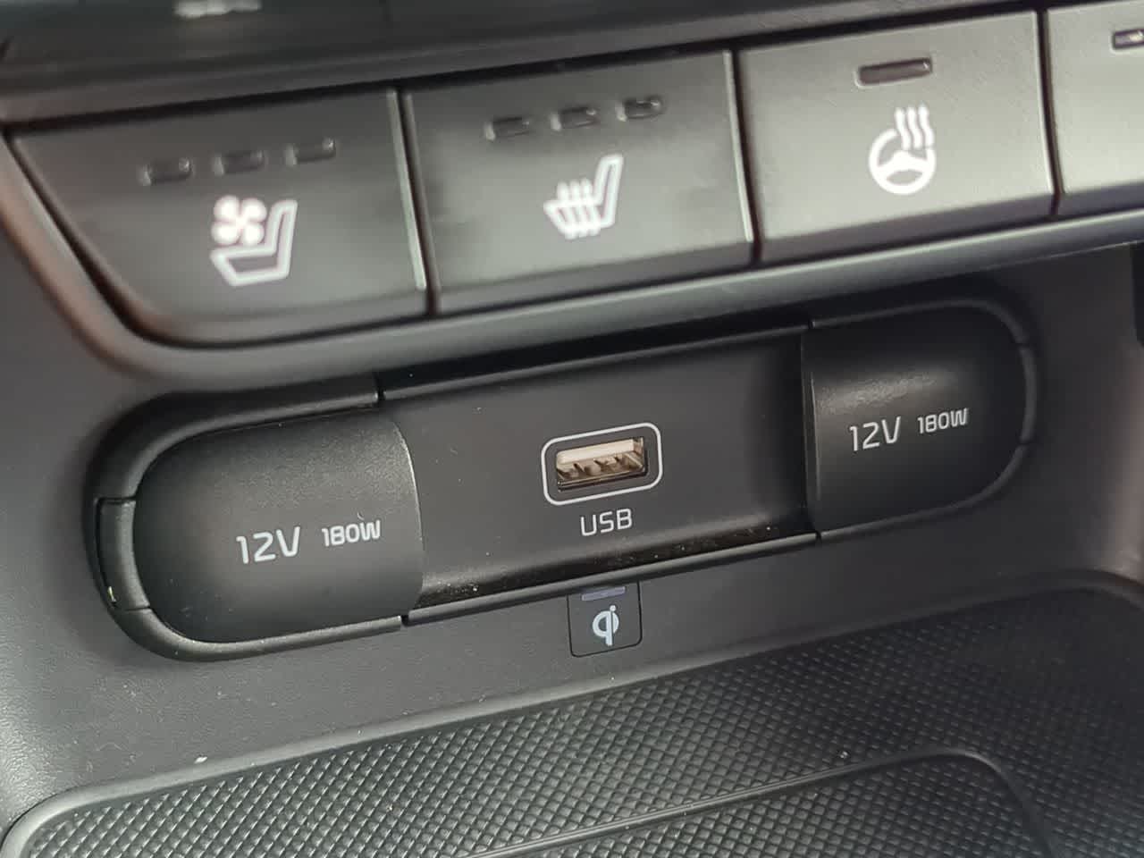 Thumbnail: 2022 Kia Sportage - 33