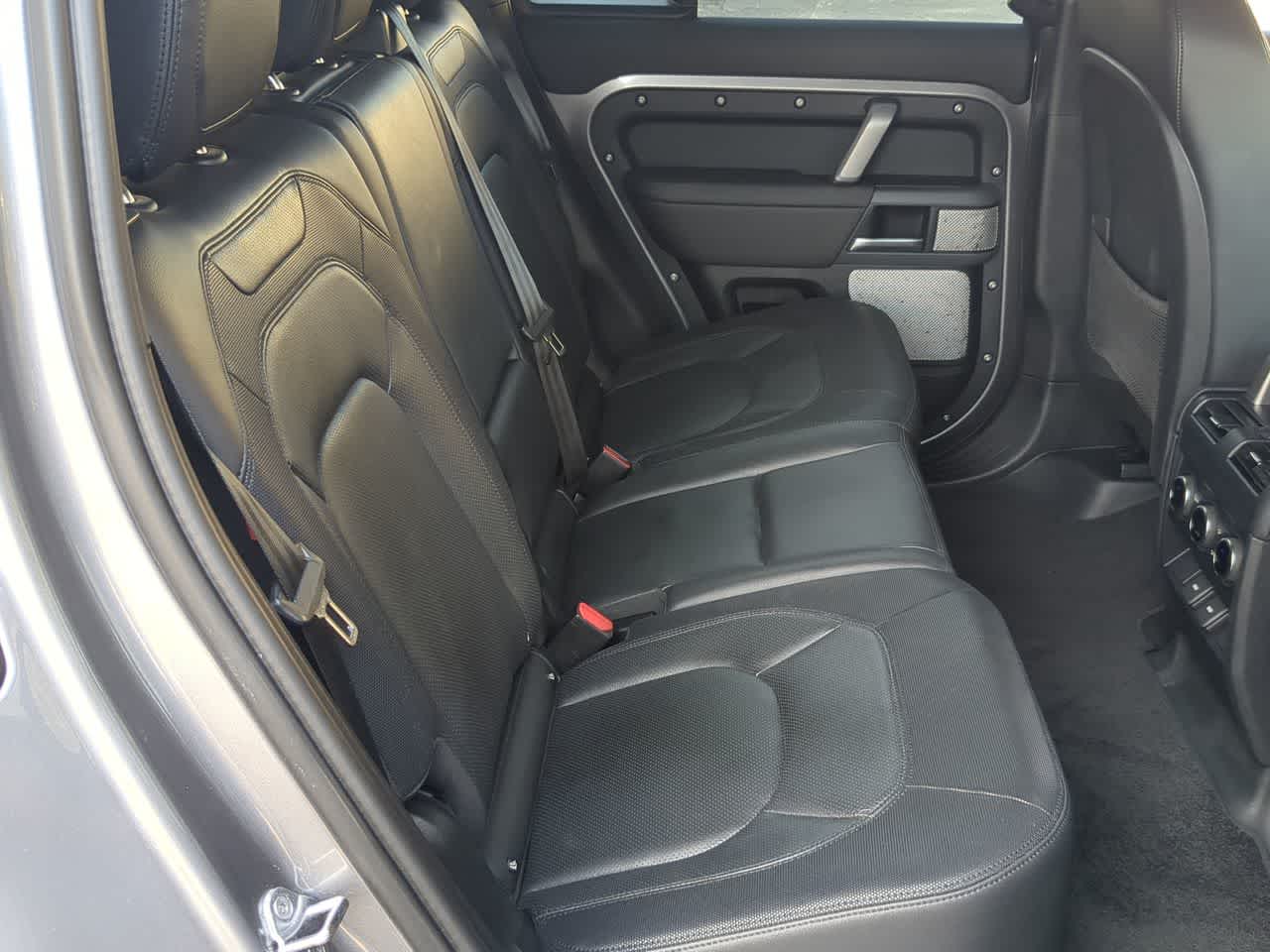 Thumbnail: 2024 Land Rover Defender - 19