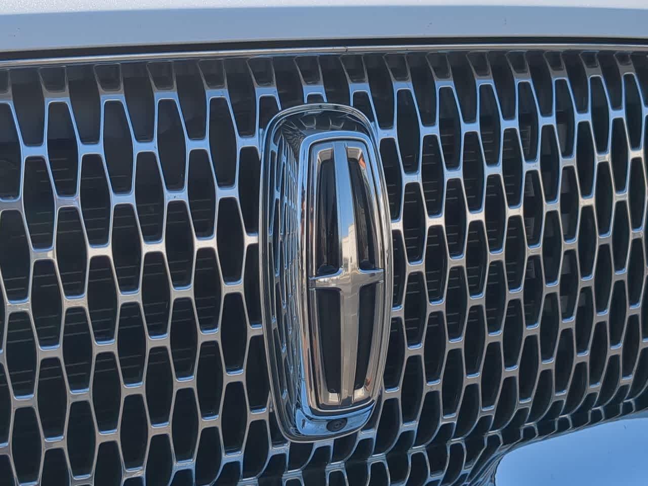 Thumbnail: 2024 Lincoln Navigator - 11