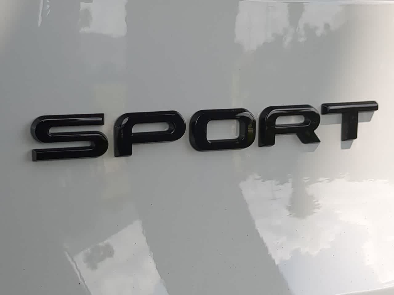 Thumbnail: 2025 Land Rover Range Rover Sport - 12
