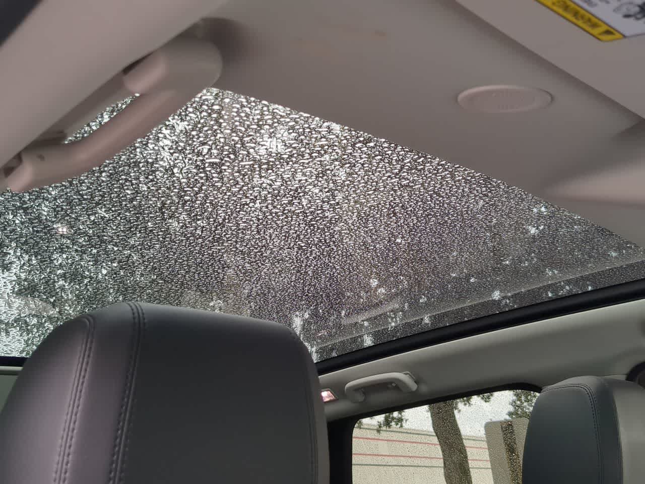 Thumbnail: 2025 Land Rover Discovery Sport - 16