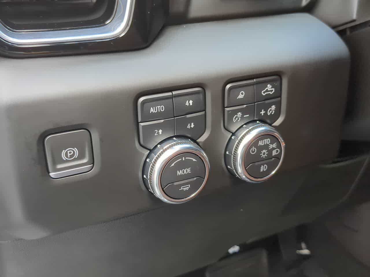 Thumbnail: 2023 GMC Sierra 1500 - 39