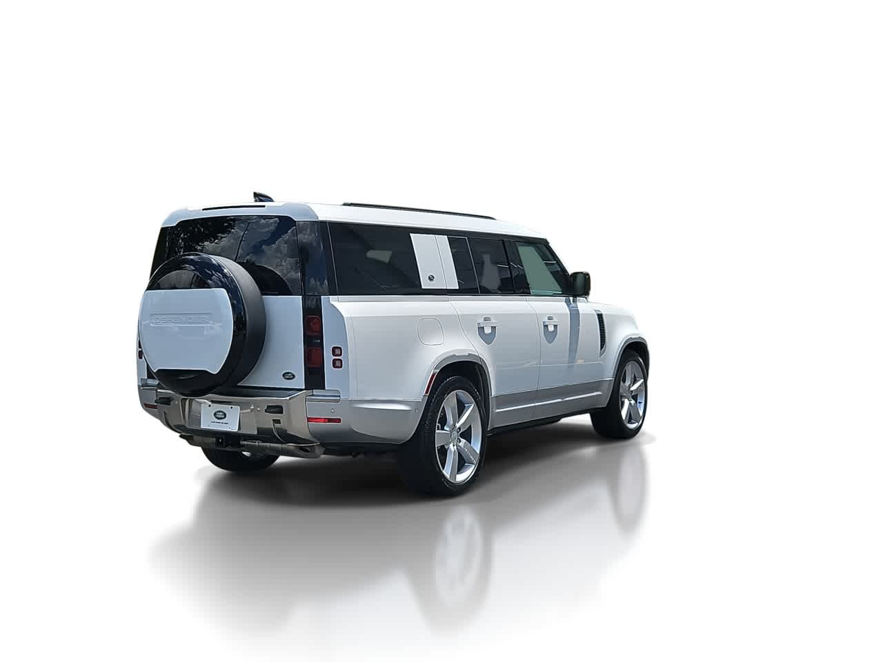 Thumbnail: 2023 Land Rover Defender - 8