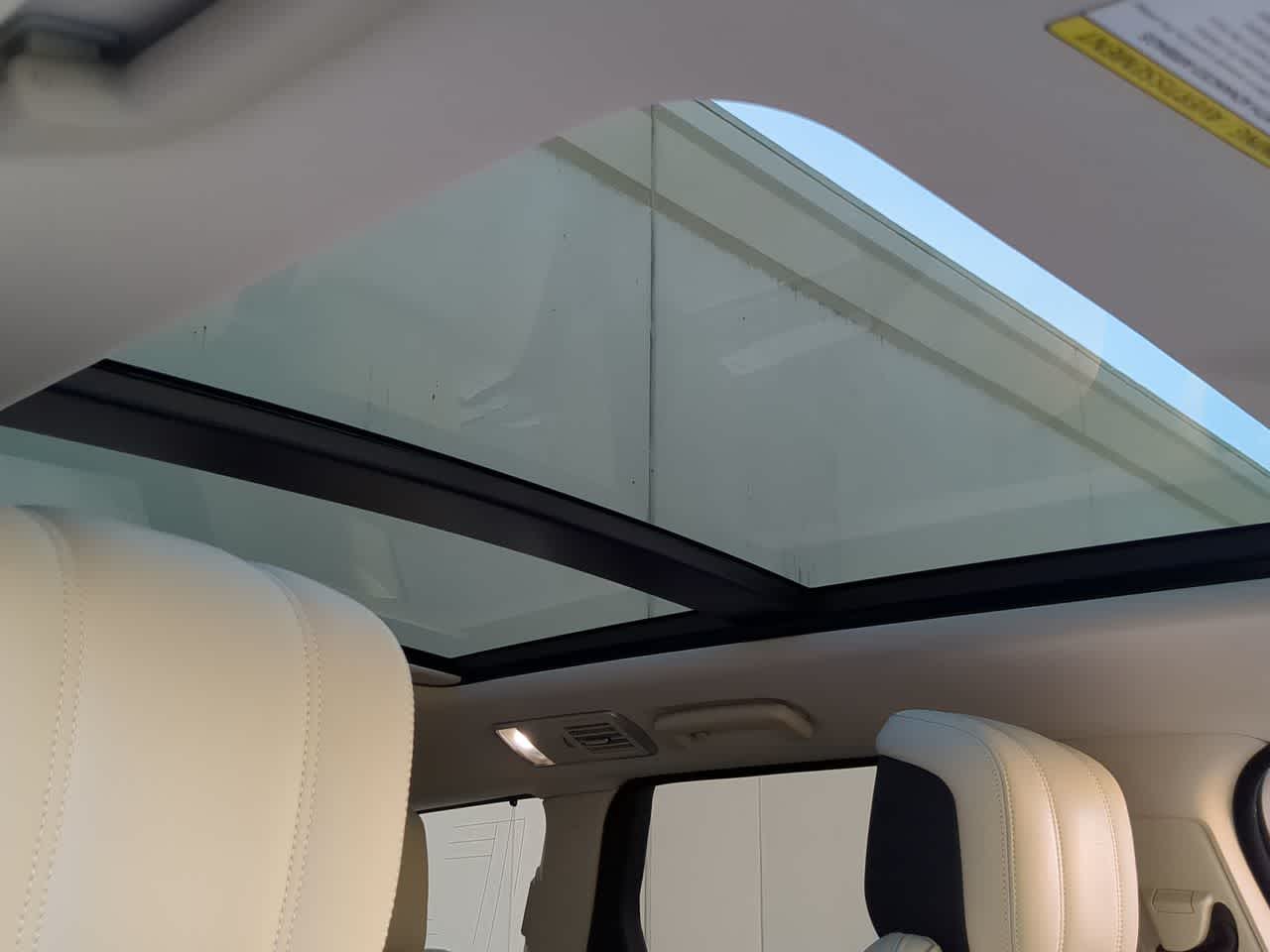 Thumbnail: 2022 Land Rover Range Rover Sport - 19