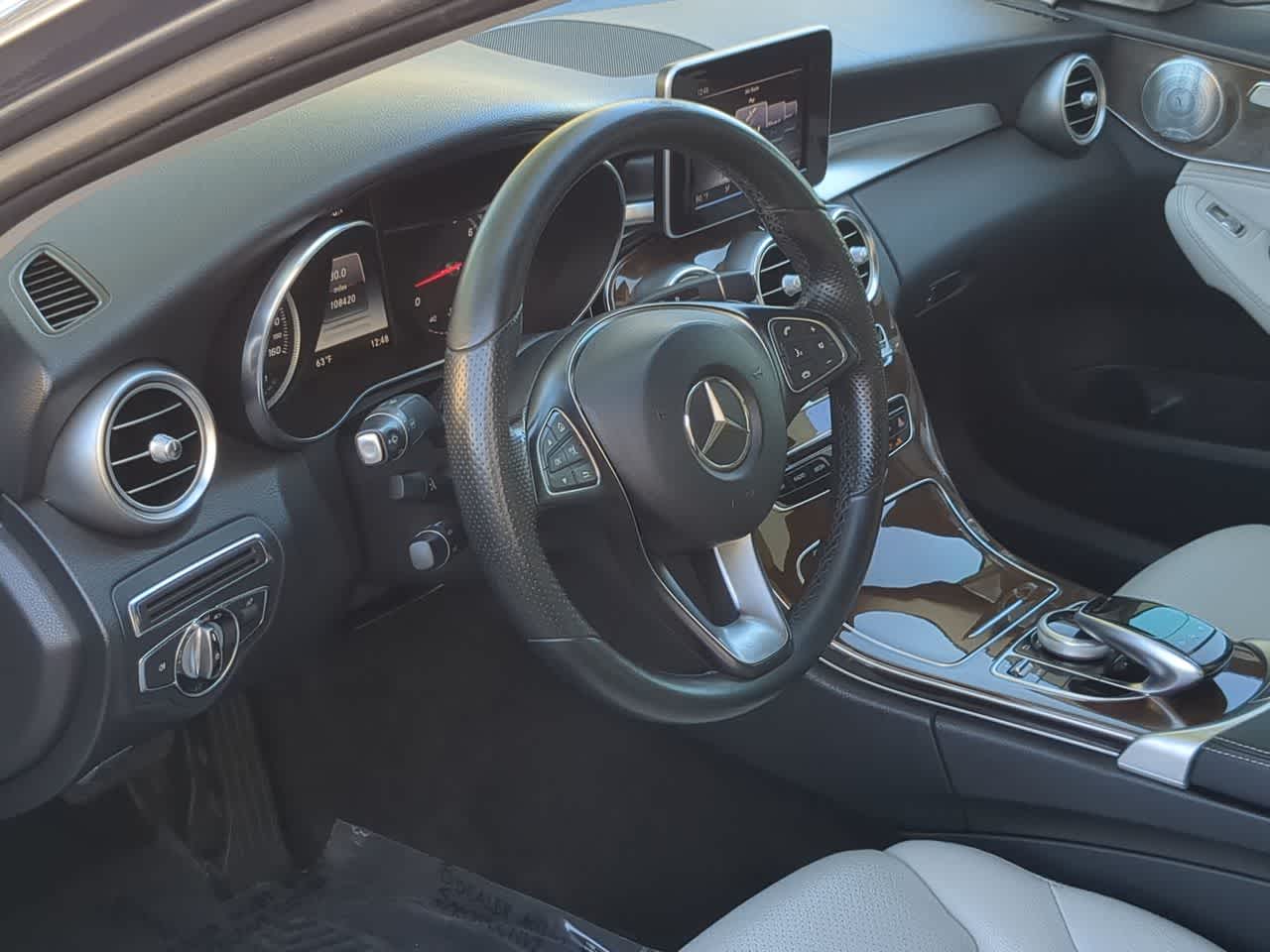 Thumbnail: 2015 Mercedes-Benz C-Class - 10