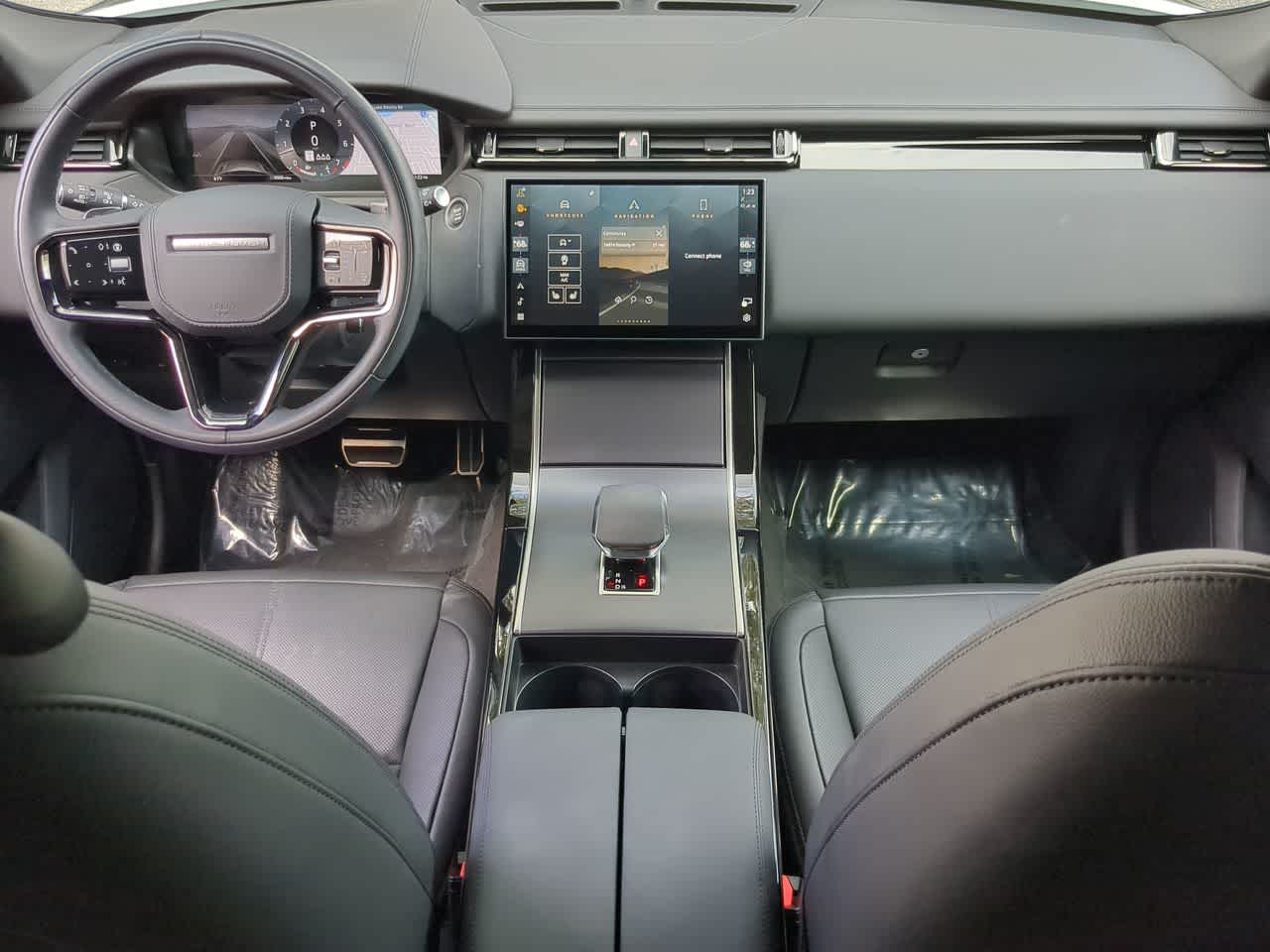 Thumbnail: 2026 Land Rover Range Rover Velar - 15