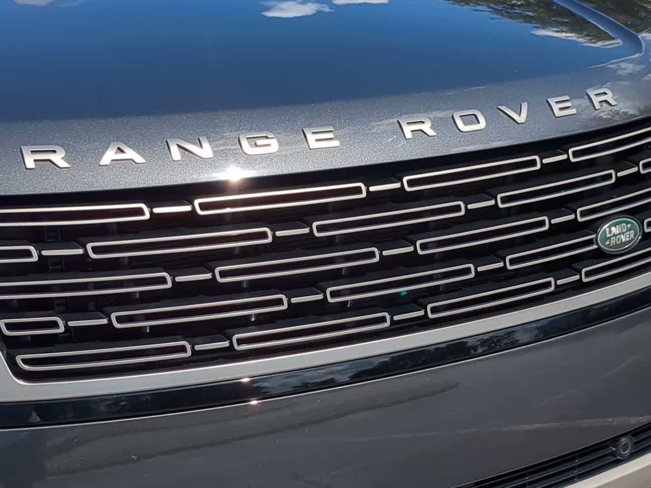 Thumbnail: 2023 Land Rover Range Rover - 13