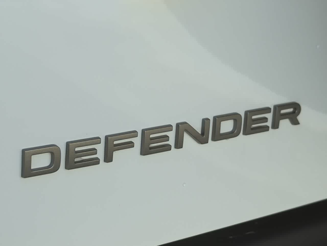 Thumbnail: 2024 Land Rover Defender - 12