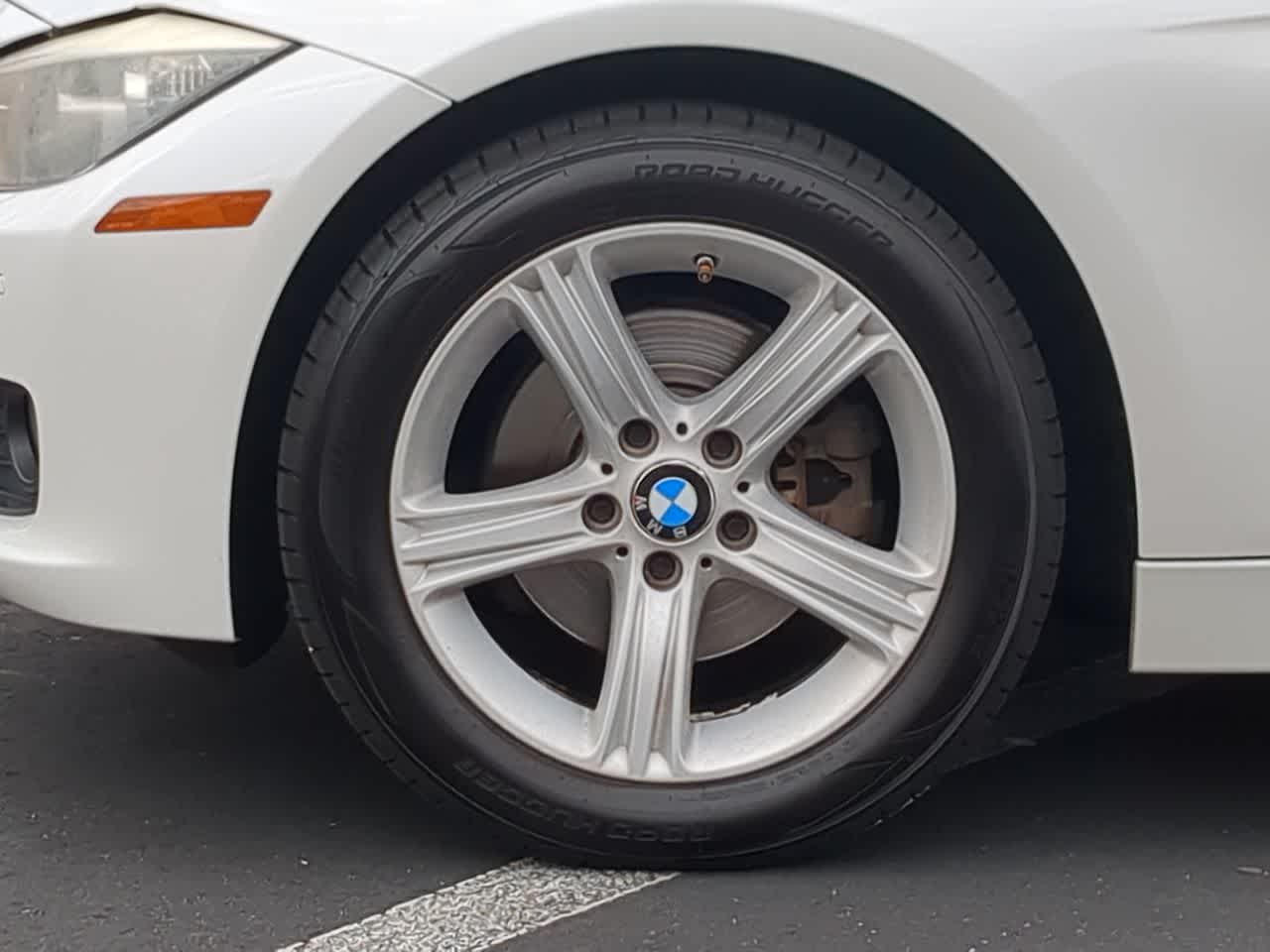 Thumbnail: 2015 BMW 3 Series - 14