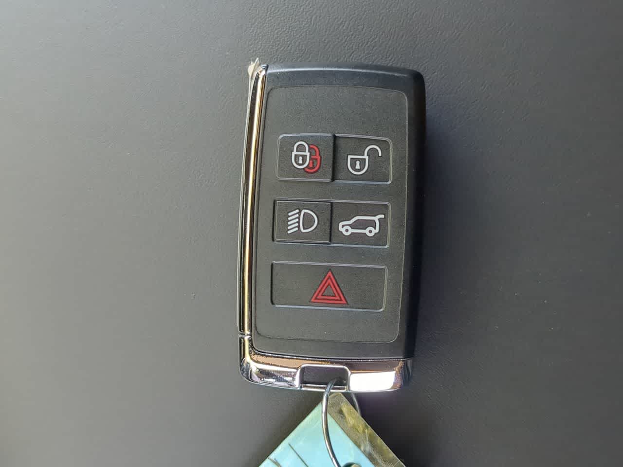 Thumbnail: 2026 Land Rover Range Rover Sport - 38