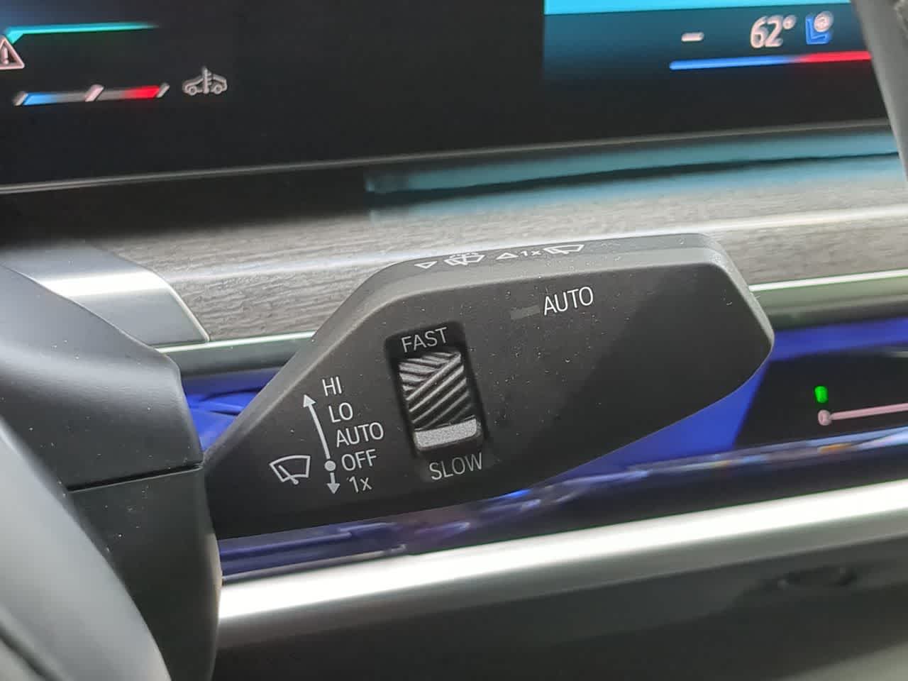 Thumbnail: 2023 BMW 7 Series - 28