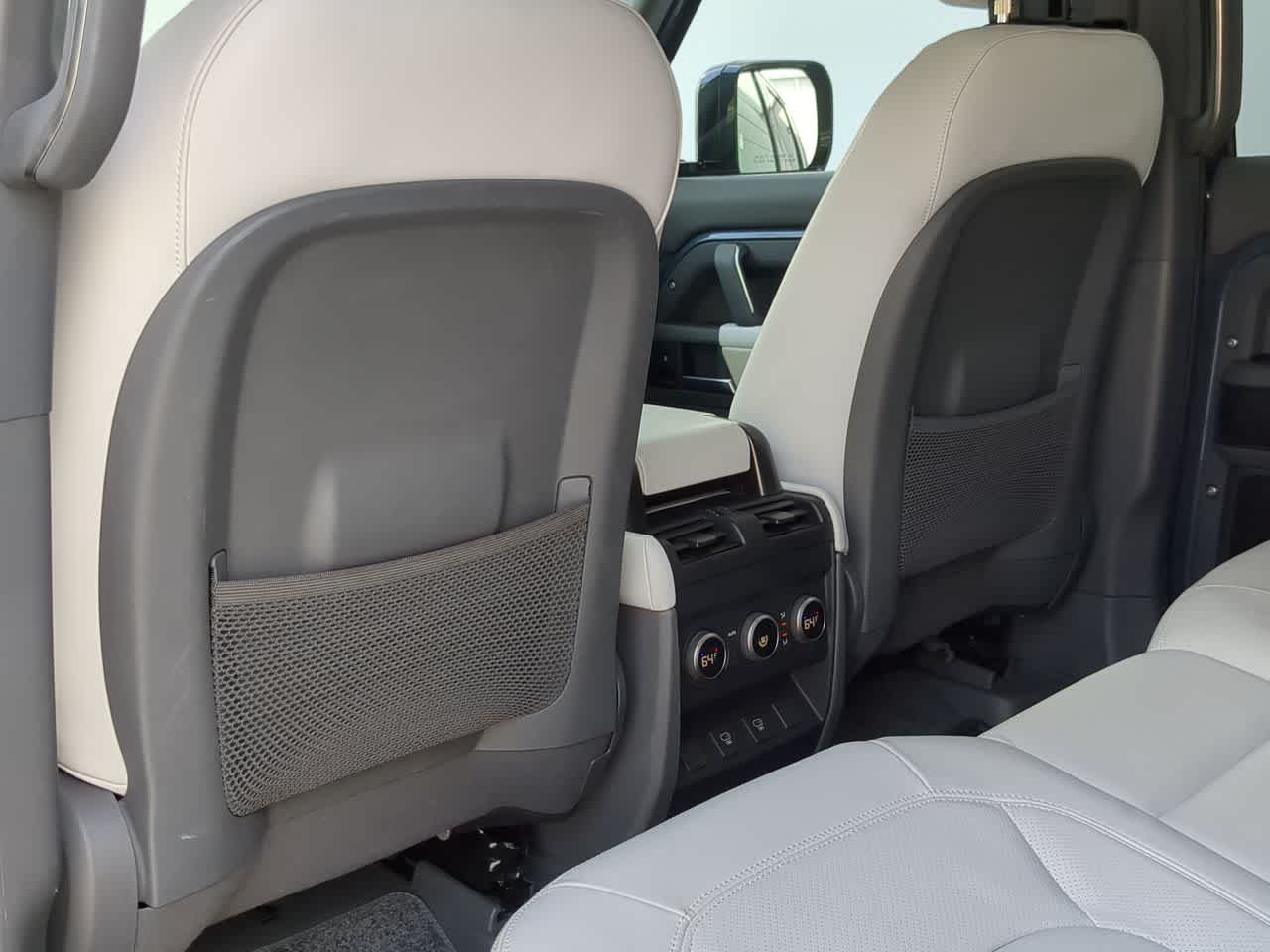 Thumbnail: 2025 Land Rover Defender - 17