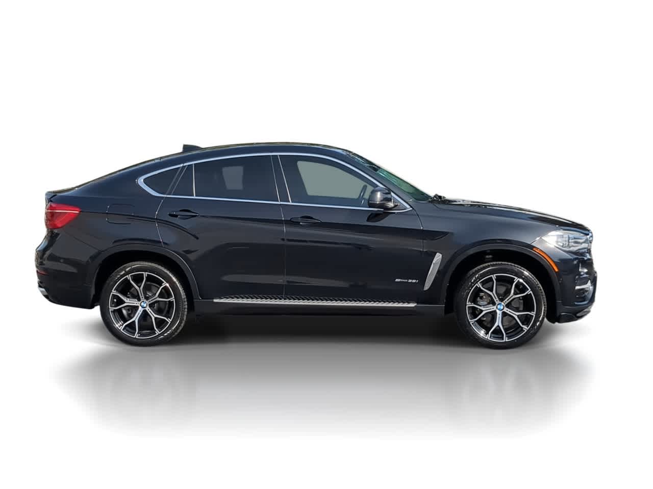 Thumbnail: 2016 BMW X6 - 9