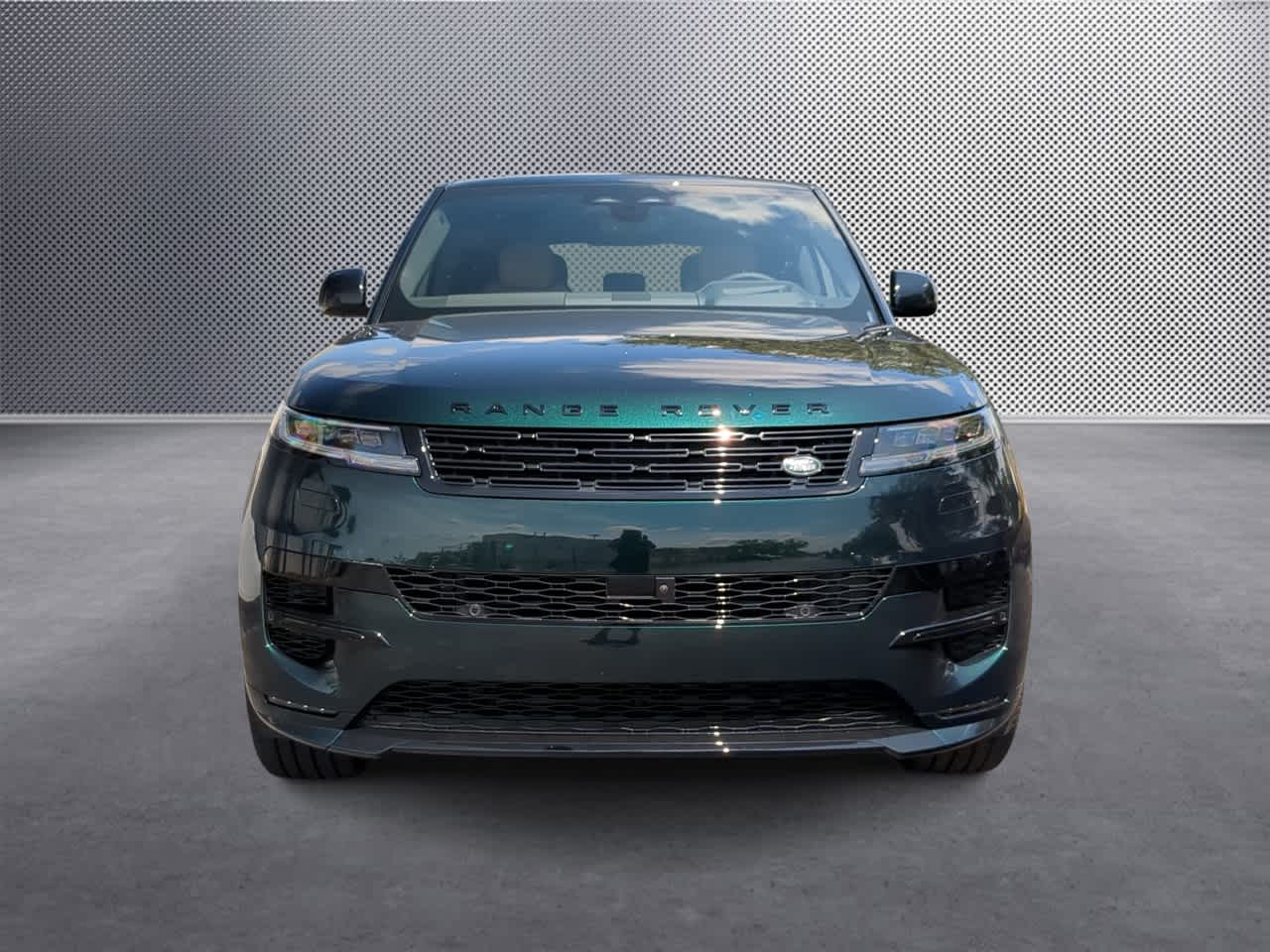 Thumbnail: 2025 Land Rover Range Rover Sport - 3