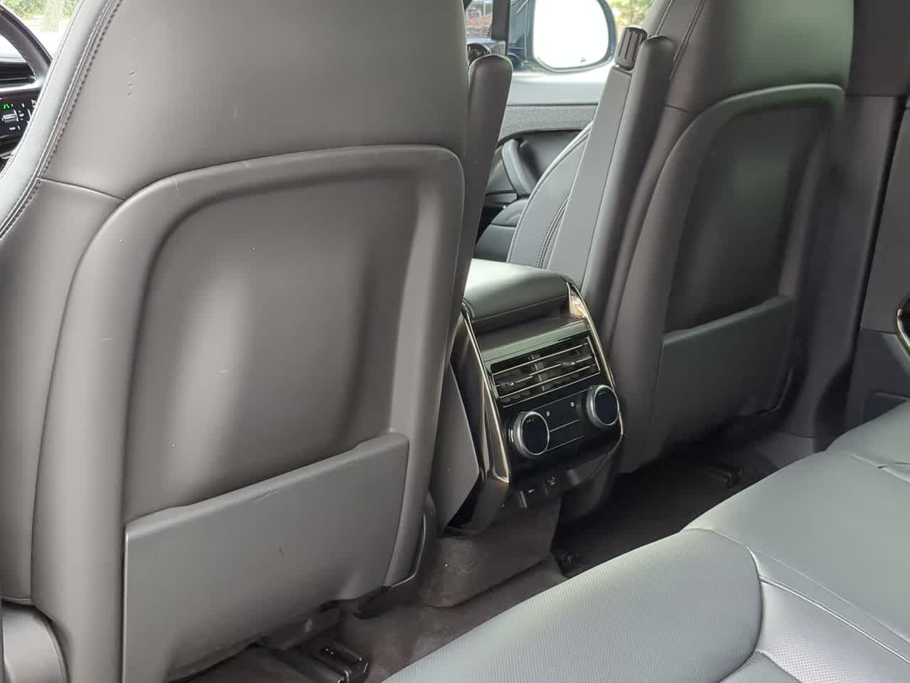 Thumbnail: 2024 Land Rover Range Rover Sport - 18