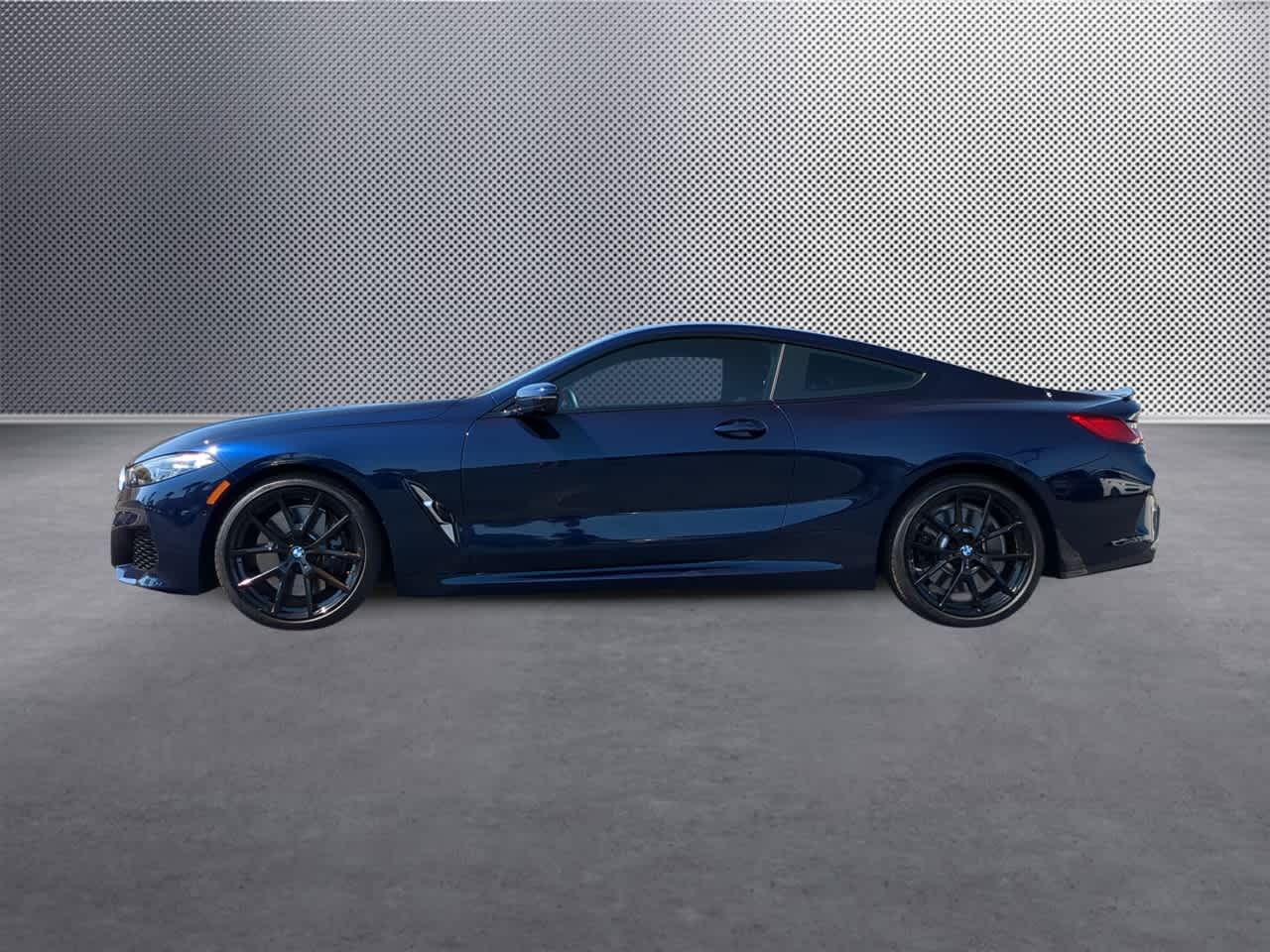 Thumbnail: 2022 BMW 8 Series - 5