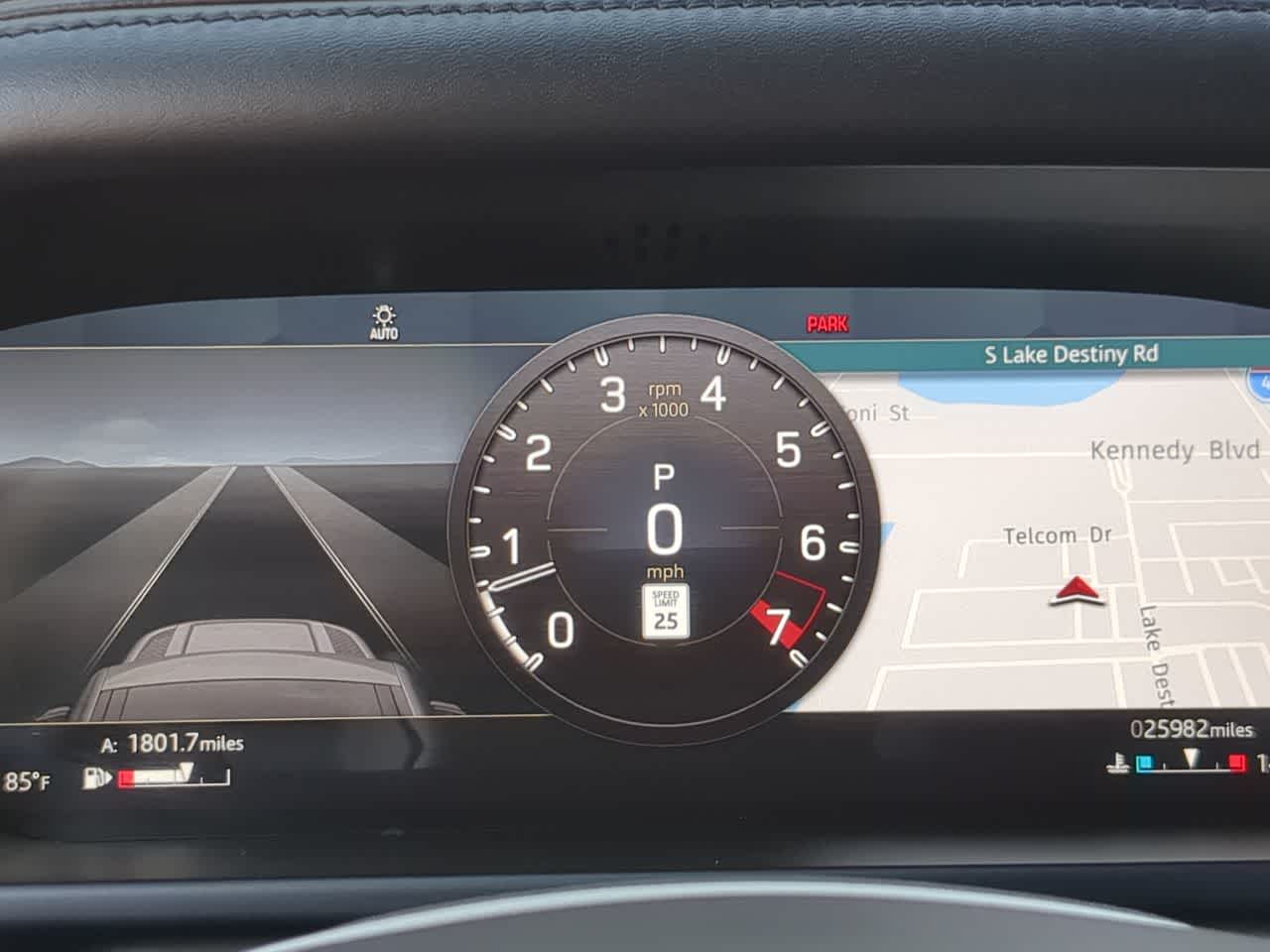 Thumbnail: 2020 Land Rover Defender - 36