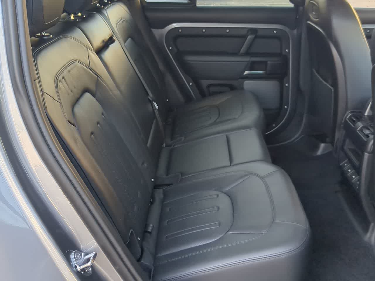 Thumbnail: 2020 Land Rover Defender - 22