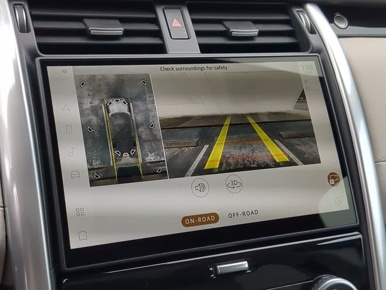 Thumbnail: 2025 Land Rover Discovery - 30