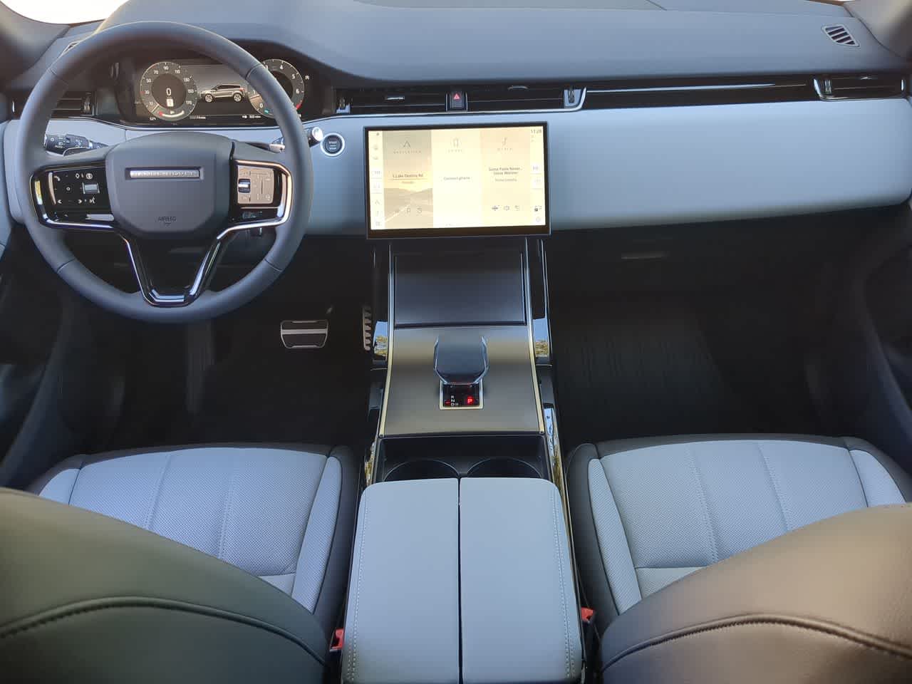 Thumbnail: 2026 Land Rover Range Rover Evoque - 16