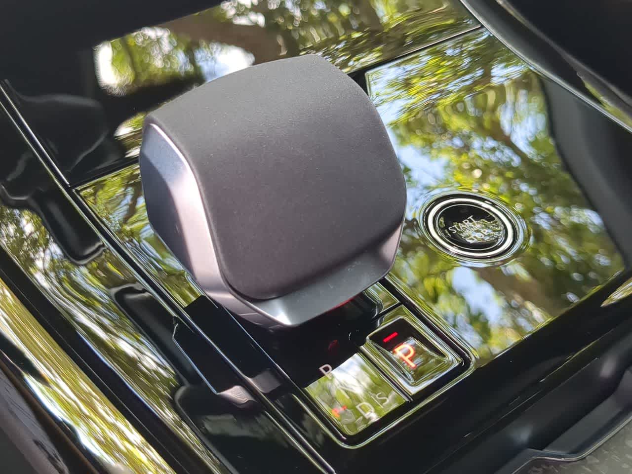 Thumbnail: 2026 Land Rover Range Rover Sport - 35