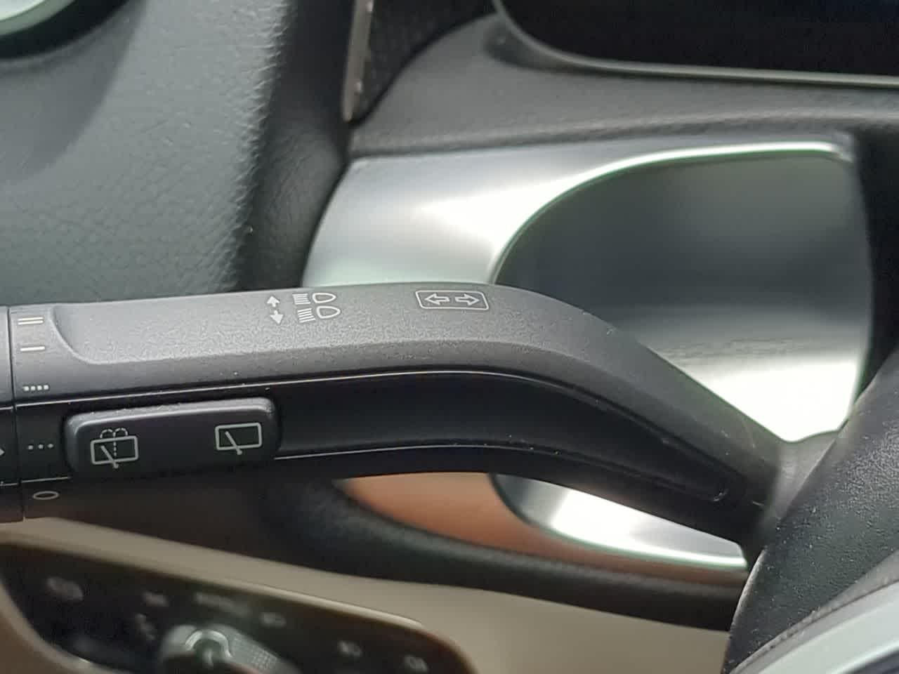 Thumbnail: 2020 Mercedes-Benz GLB - 29