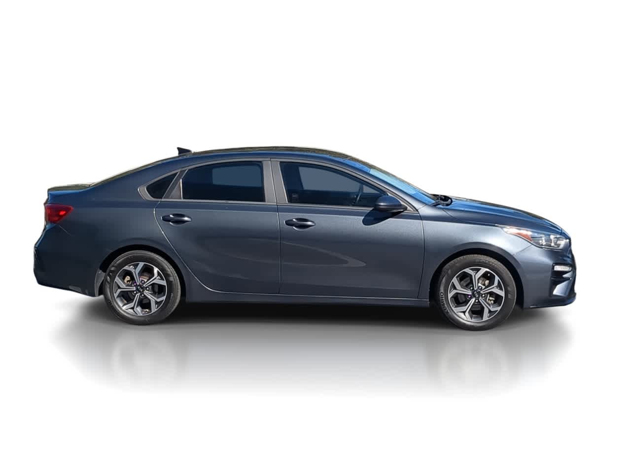 Thumbnail: 2020 Kia Forte - 9