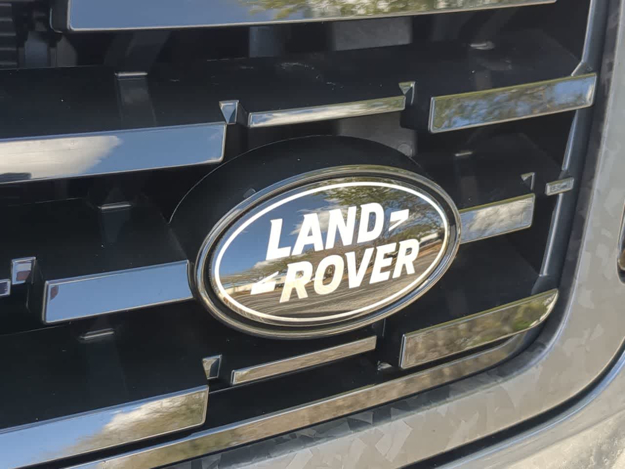 Thumbnail: 2026 Land Rover Range Rover Sport - 11