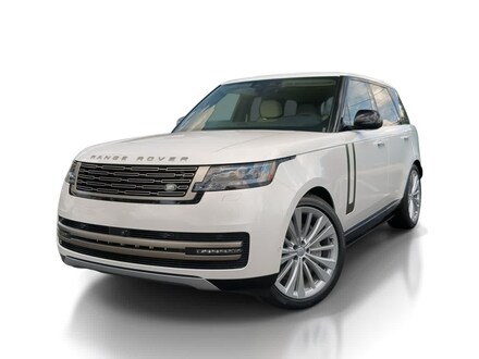 2025 Land Rover Range Rover SE SUV