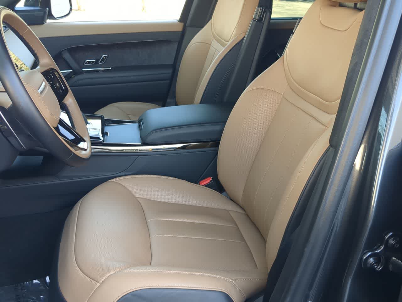 Thumbnail: 2025 Land Rover Range Rover Sport - 16