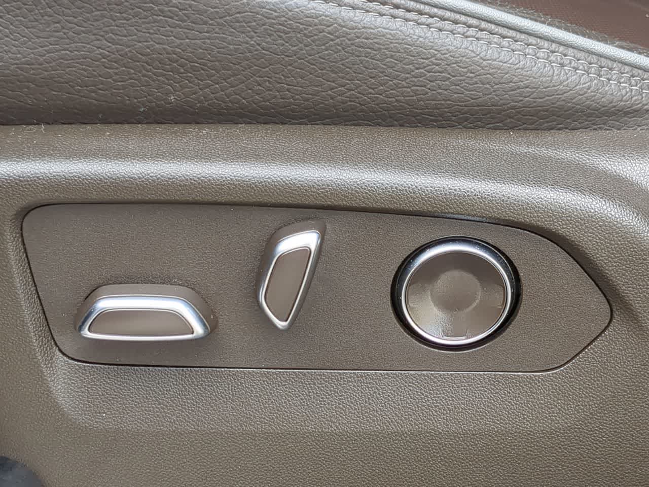 Thumbnail: 2025 GMC Sierra 1500 - 17