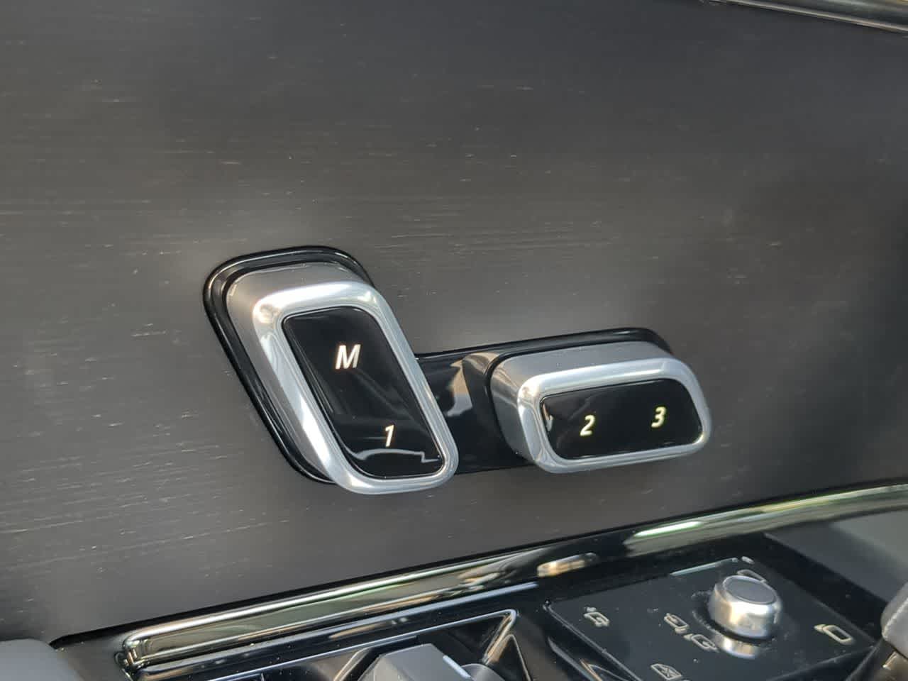 Thumbnail: 2024 Land Rover Range Rover Sport - 18