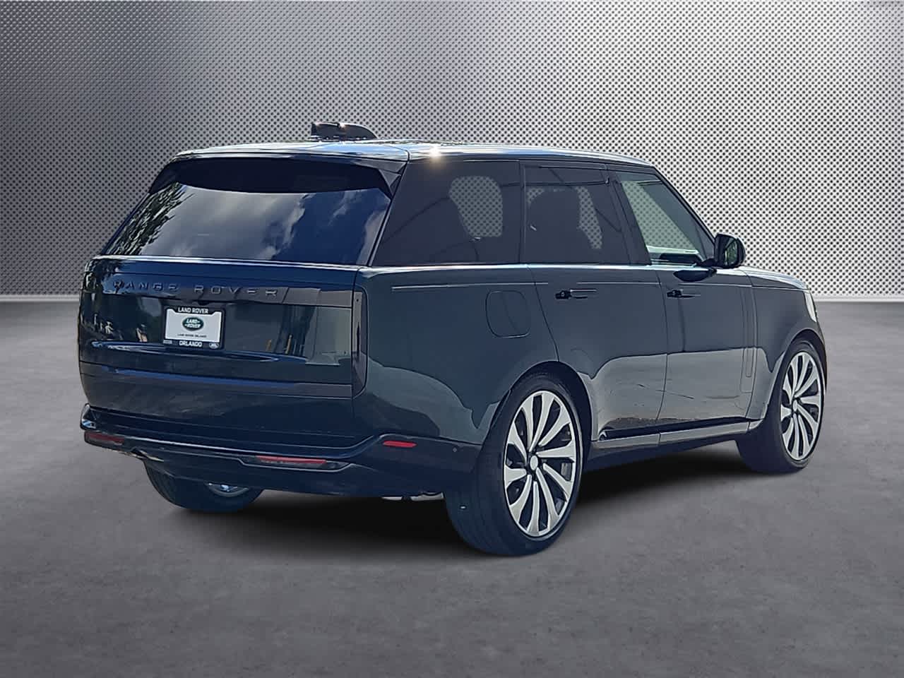 Thumbnail: 2025 Land Rover Range Rover - 8