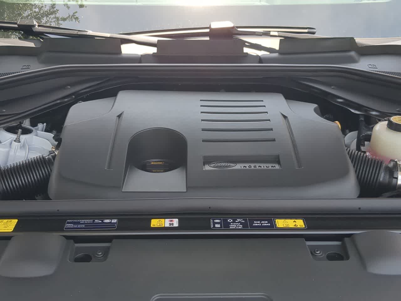 Thumbnail: 2026 Land Rover Range Rover Sport - 15
