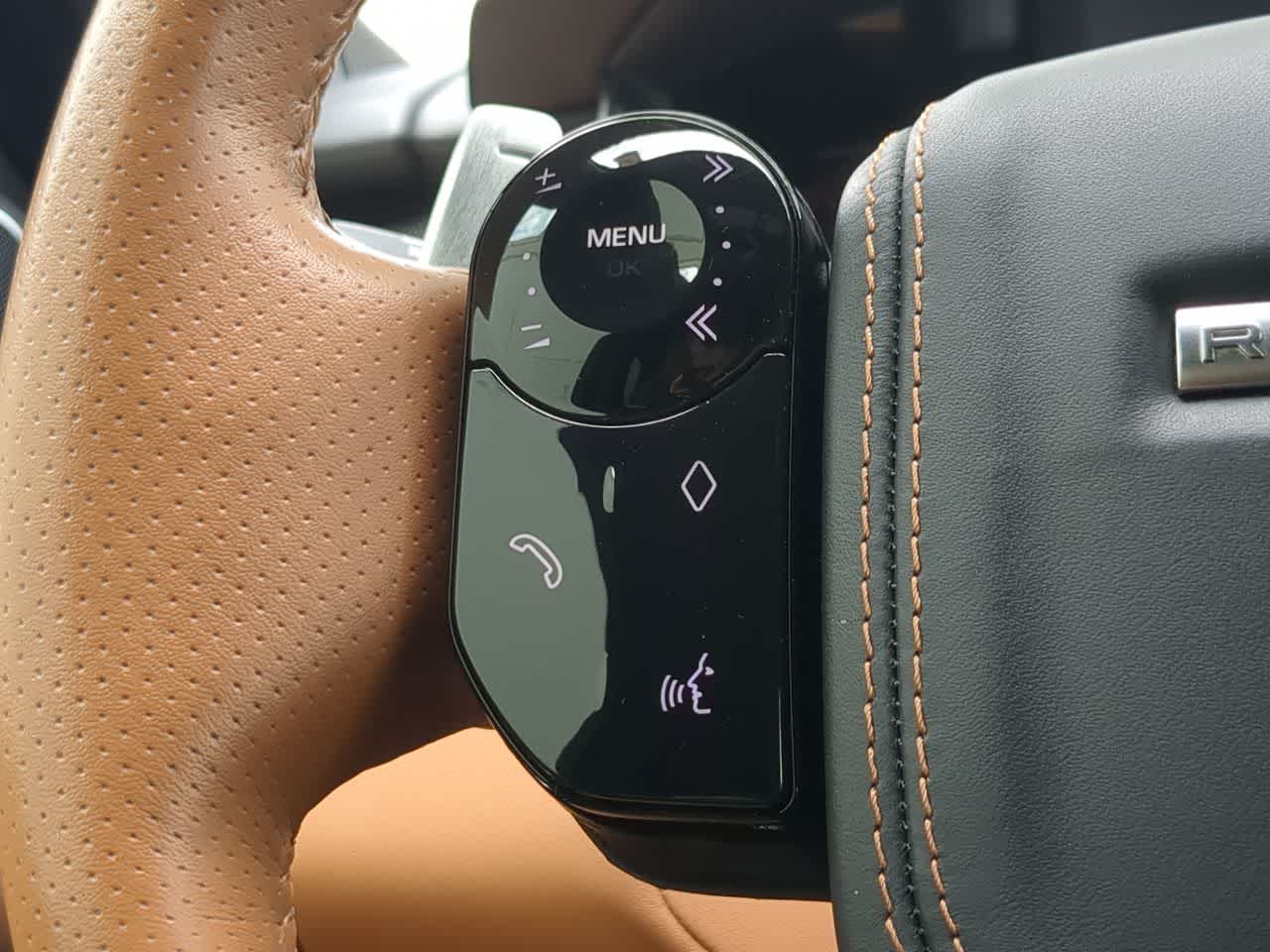 Thumbnail: 2021 Land Rover Range Rover Sport - 25