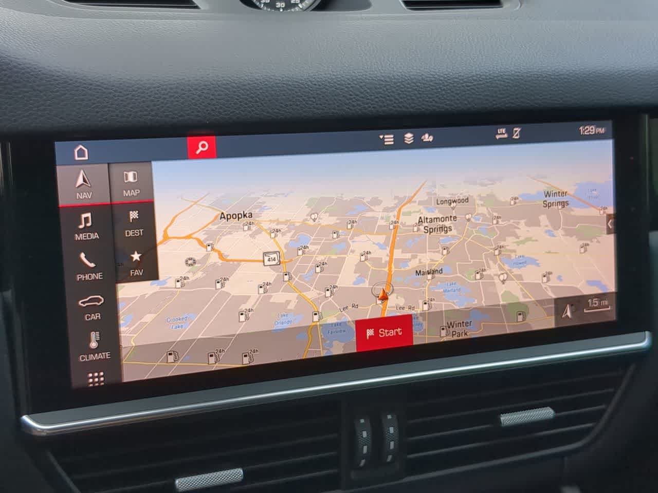 Thumbnail: 2021 Porsche Cayenne - 30